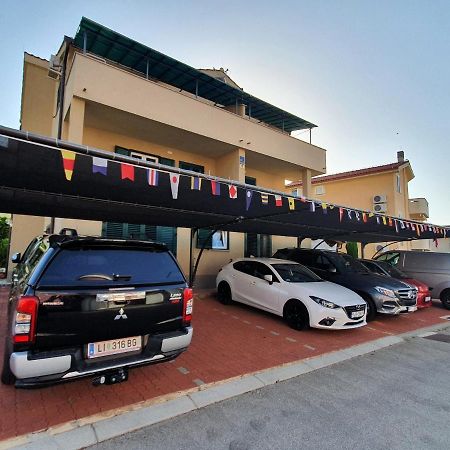 Apartments Mirica 2 Baska  Luaran gambar