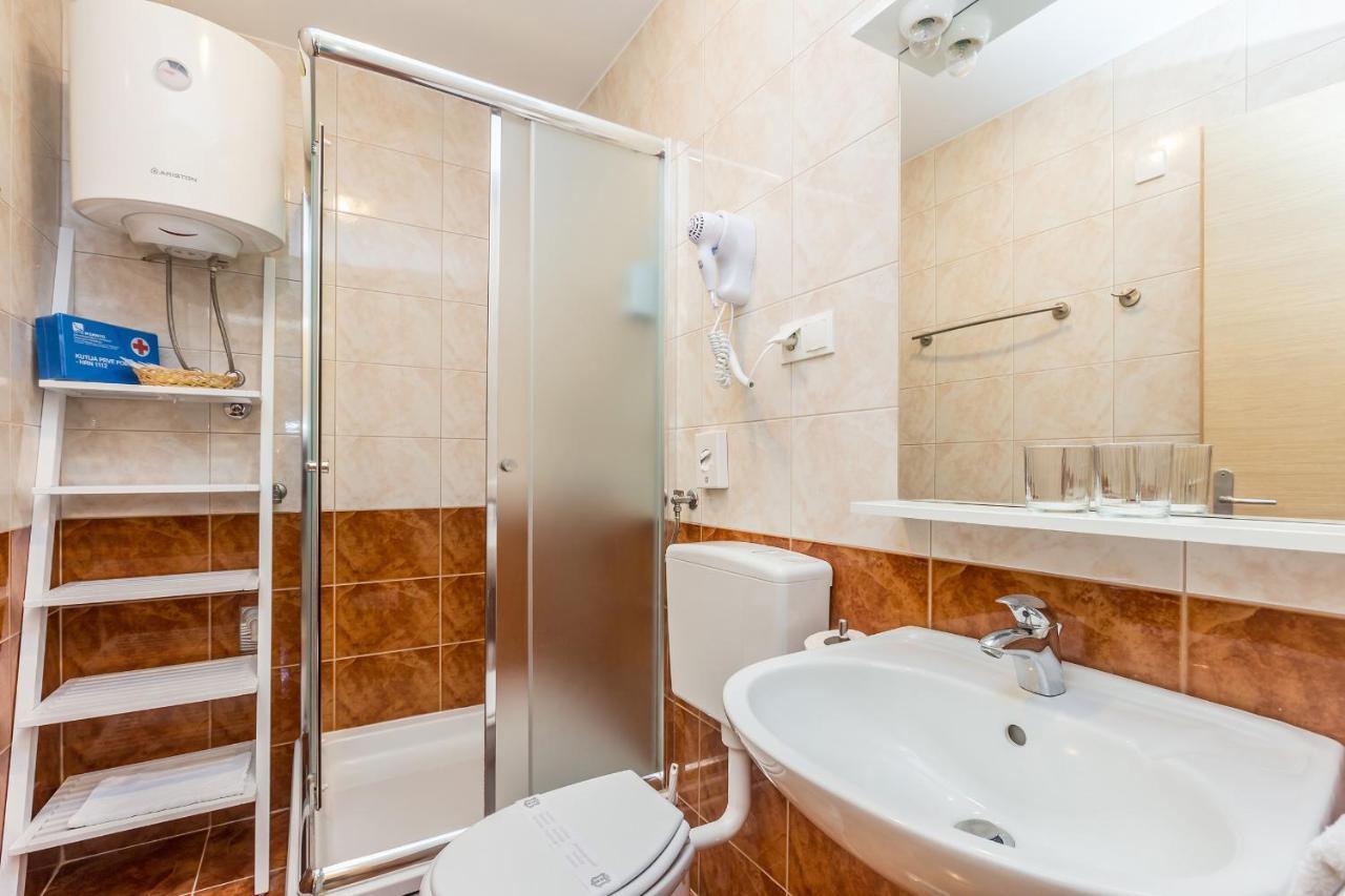 Apartments Mirica 2 Baska  Luaran gambar