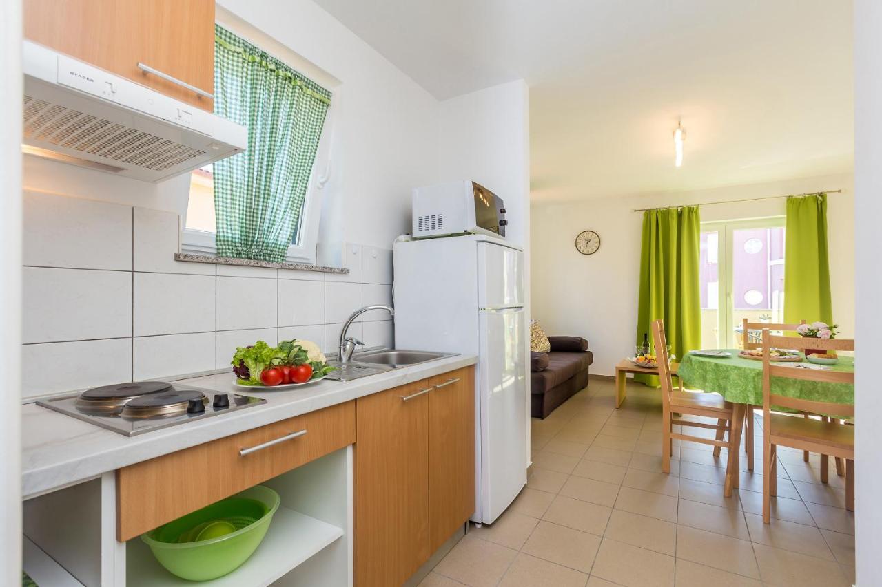 Apartments Mirica 2 Baska  Luaran gambar