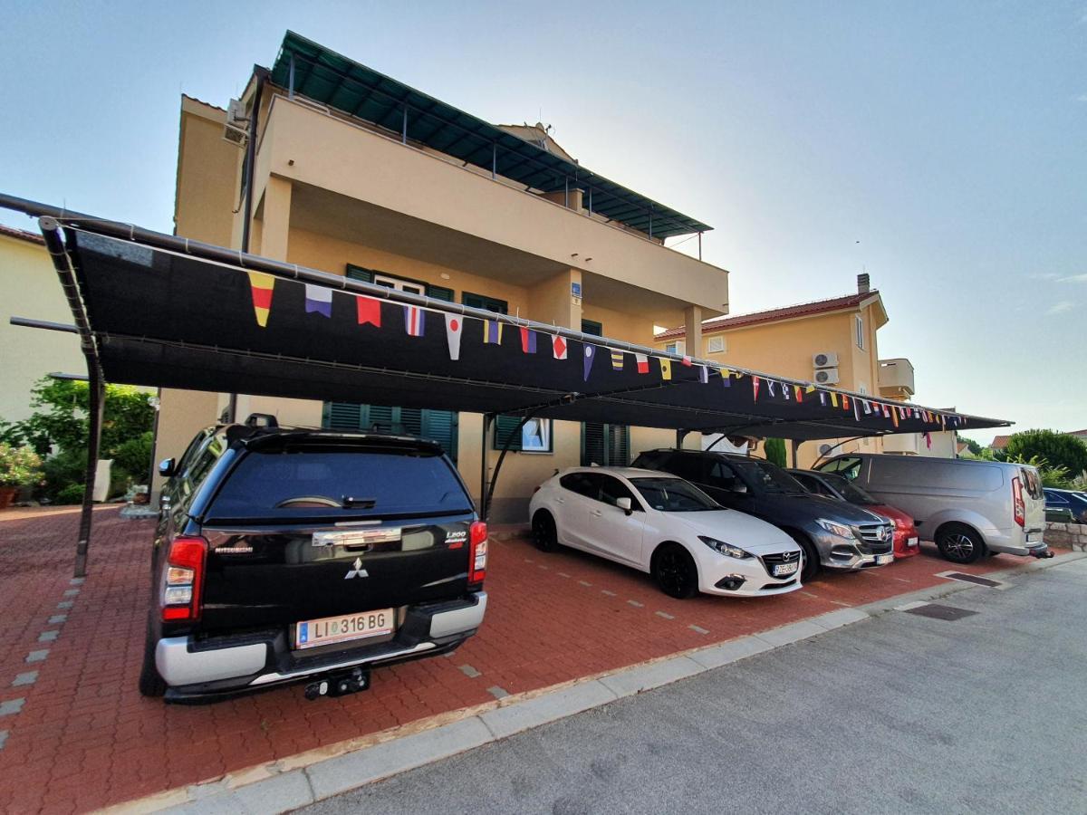 Apartments Mirica 2 Baska  Luaran gambar